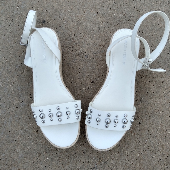 Marc Fisher Platform Espadrille Sandals in White - Picture 10 of 14